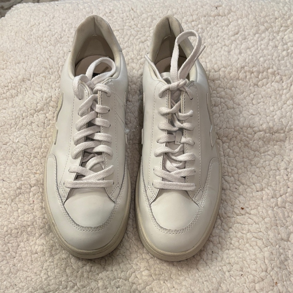 Veja White Athletic Shoes